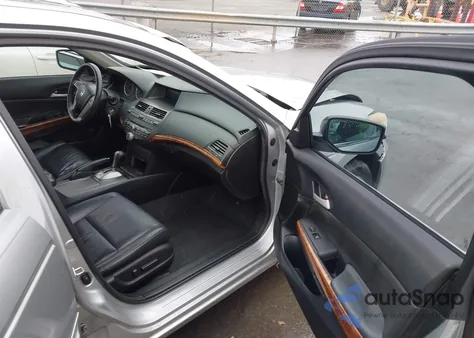 2012 Honda Accord 3.5 Ex-L from USA, damaged, VIN 1HGCP3F88CA023565